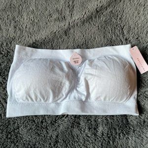 2/$20 Rose + Vine White Strapless Bra Size XS-S NWT